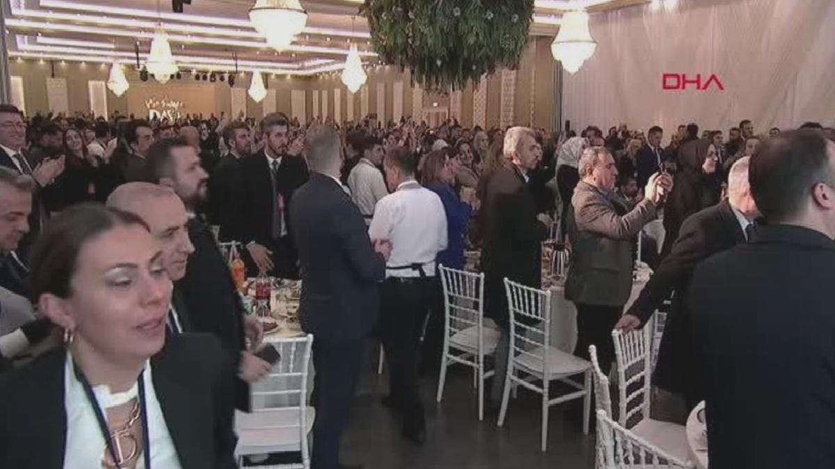 İSTANBUL-ERDOĞAN BAŞAKŞEHİRLİ ROMANLARLA İFTAR YAPTI