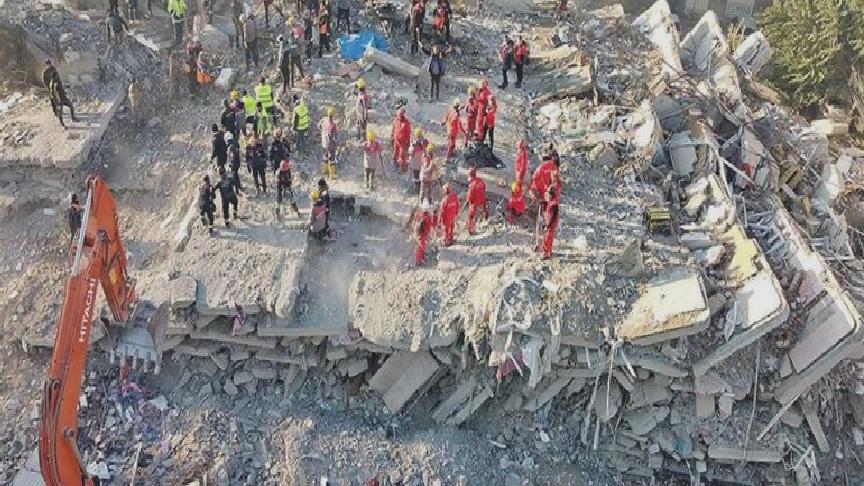 Prof. Dr. İlber Ortaylı: Son faciada en büyük kusurlulardan biri Türkiye’deki müteahhitlerdir, müteahhitler ülkesi haline dönmüşüz