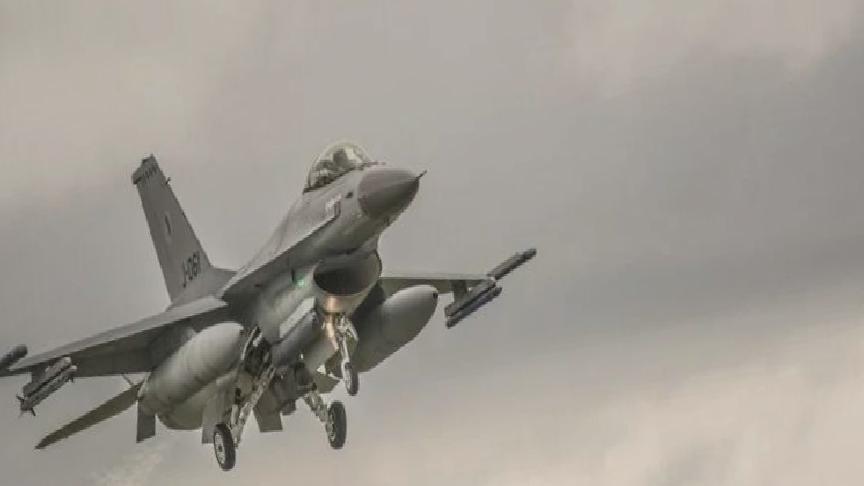 ABD ve müttefikleri Ukrayna’ya F-16 dahil dördüncü nesil savaş uçakları vermeye hazırlanıyor