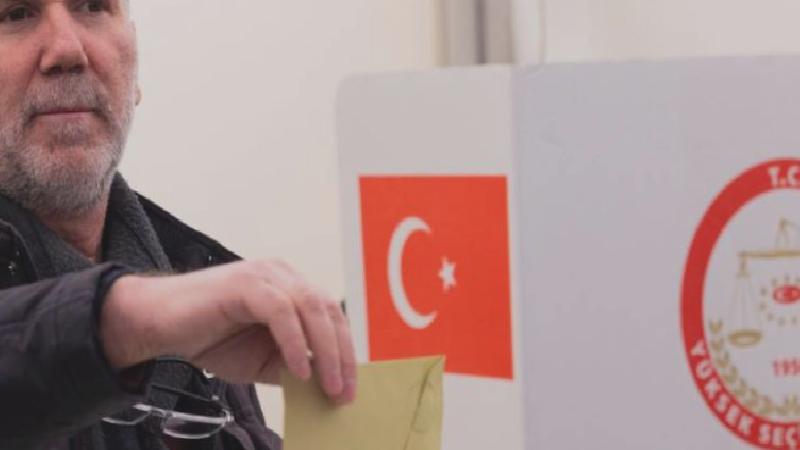 Beş soruda yurt dışında ikinci tur seçim