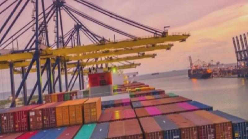 Ocak-nisan döneminde dış ticaret açığı 43,5 milyar dolara yükseldi