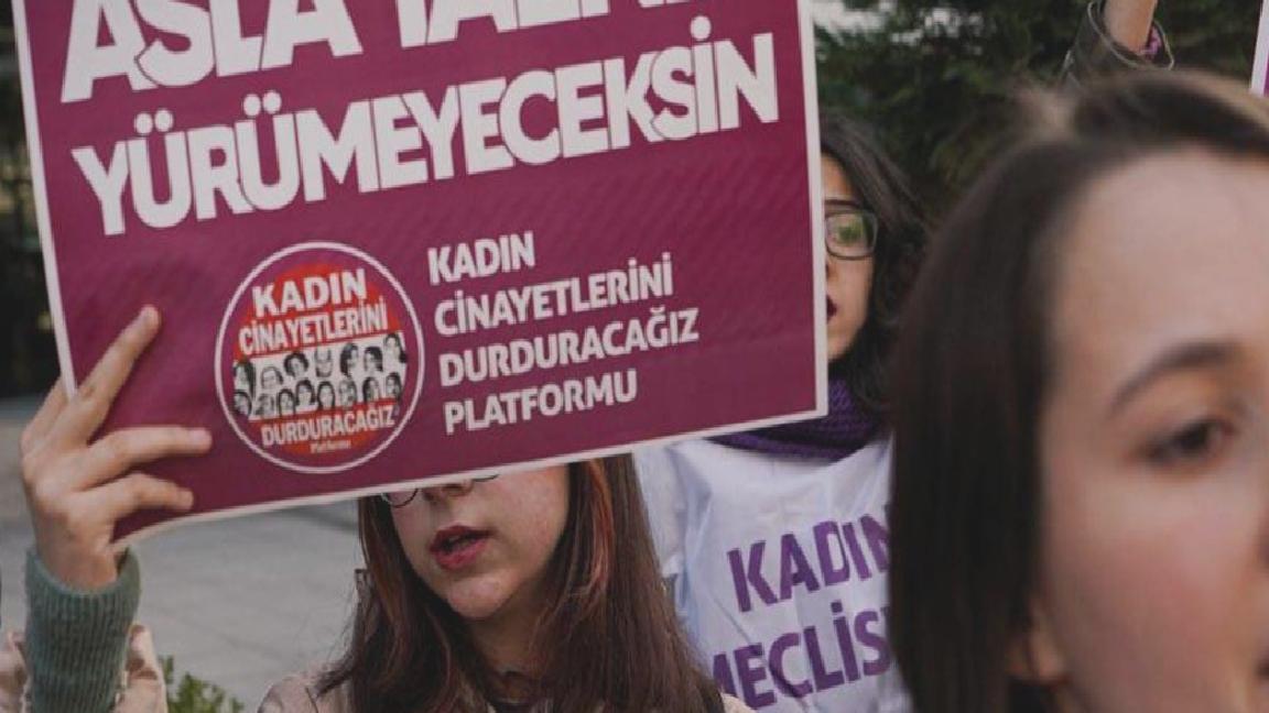 Dünyanın dört bir yanından ev içi şiddet telefonu