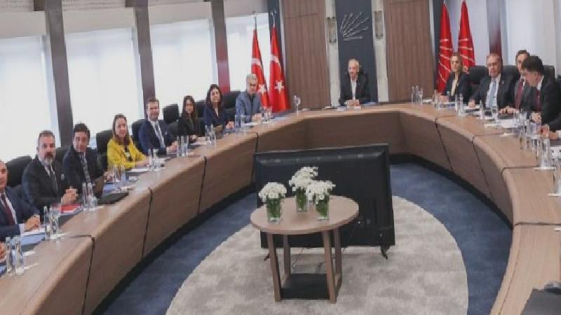 Fehmi Koru: CHP’de olanlara benim aklım ermiyor, yenildikleri yetmedi, bir sonraki seçimde de yaya kalmak için çabalıyorlar