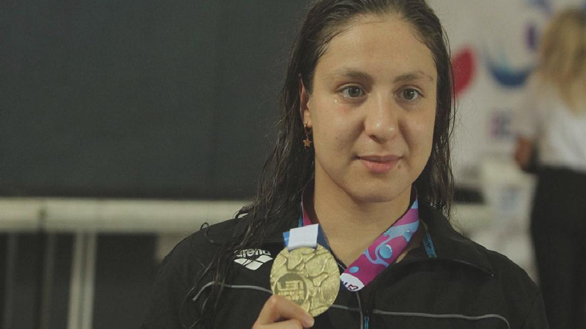 Avrupa Gençler Yüzme Şampiyonası’nda Merve Tuncel altın madalyanın sahibi oldu