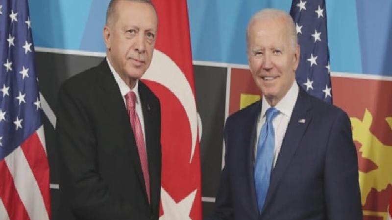 Fehmi Koru: Cumhurbaşkanı Erdoğan NATO Zirvesi’ne giderken…