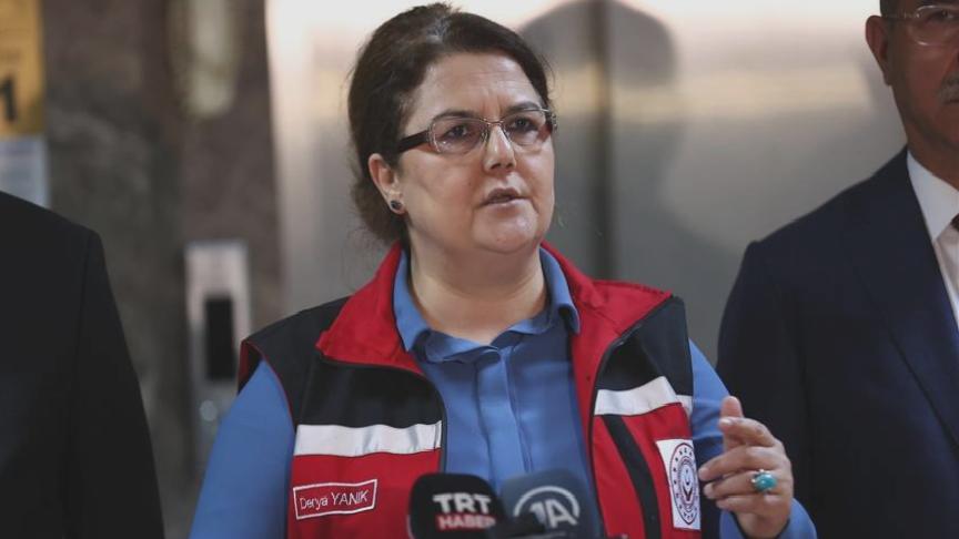 Eski Bakan Yanık’tan, “refakatsiz depremzede çocukların Menzil’e yerleştirilmesi” iddiasına yanıt: Refakatsiz çocuk kalmadı, aileleriyle kalanlar vardı