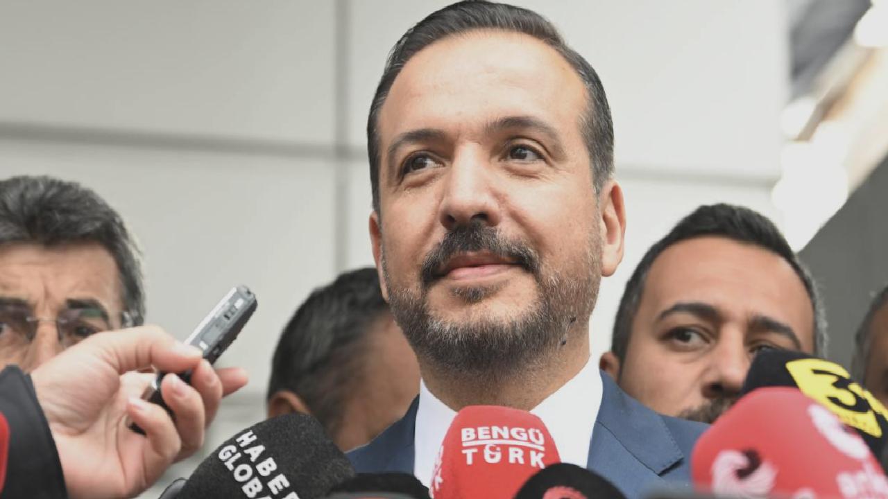 İYİ Partili Zorlu “Fatih’in Trabzon’u fethettiği gün matem görürler” dedi; 10 yıldır Sümela’da yapılan Meryem Ana ayinin iptalini istedi