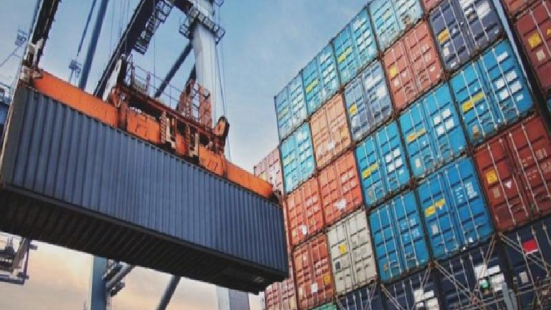 Rekor seviyedeki ithalatı frenlemek için yeni önlemler bekleniyor: Sıradaki sektörler otomotiv, tekstil ve ayakkabı