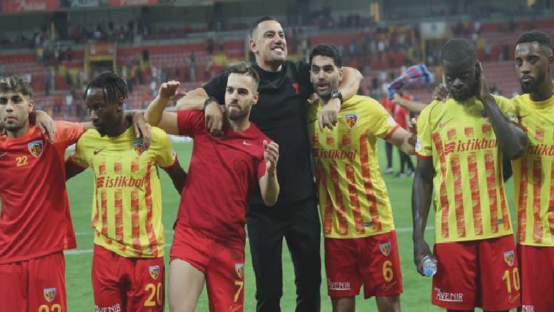 Transfer tahtası kapalı olan Kayserispor sezona iyi başladı