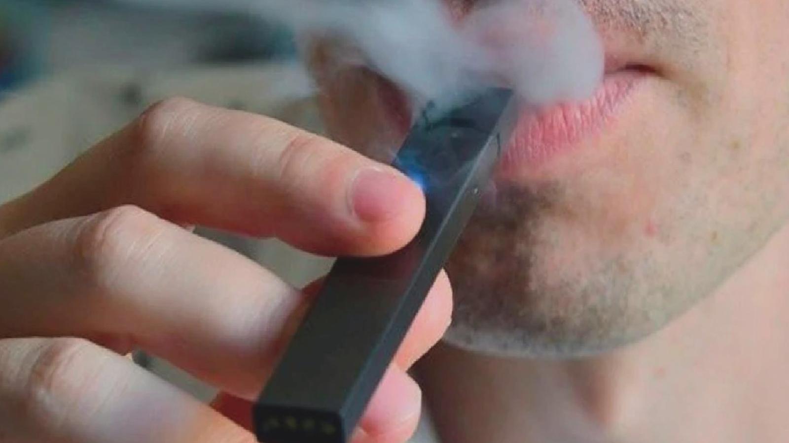 Fransa’da ‘puff’lar yasaklanıyor