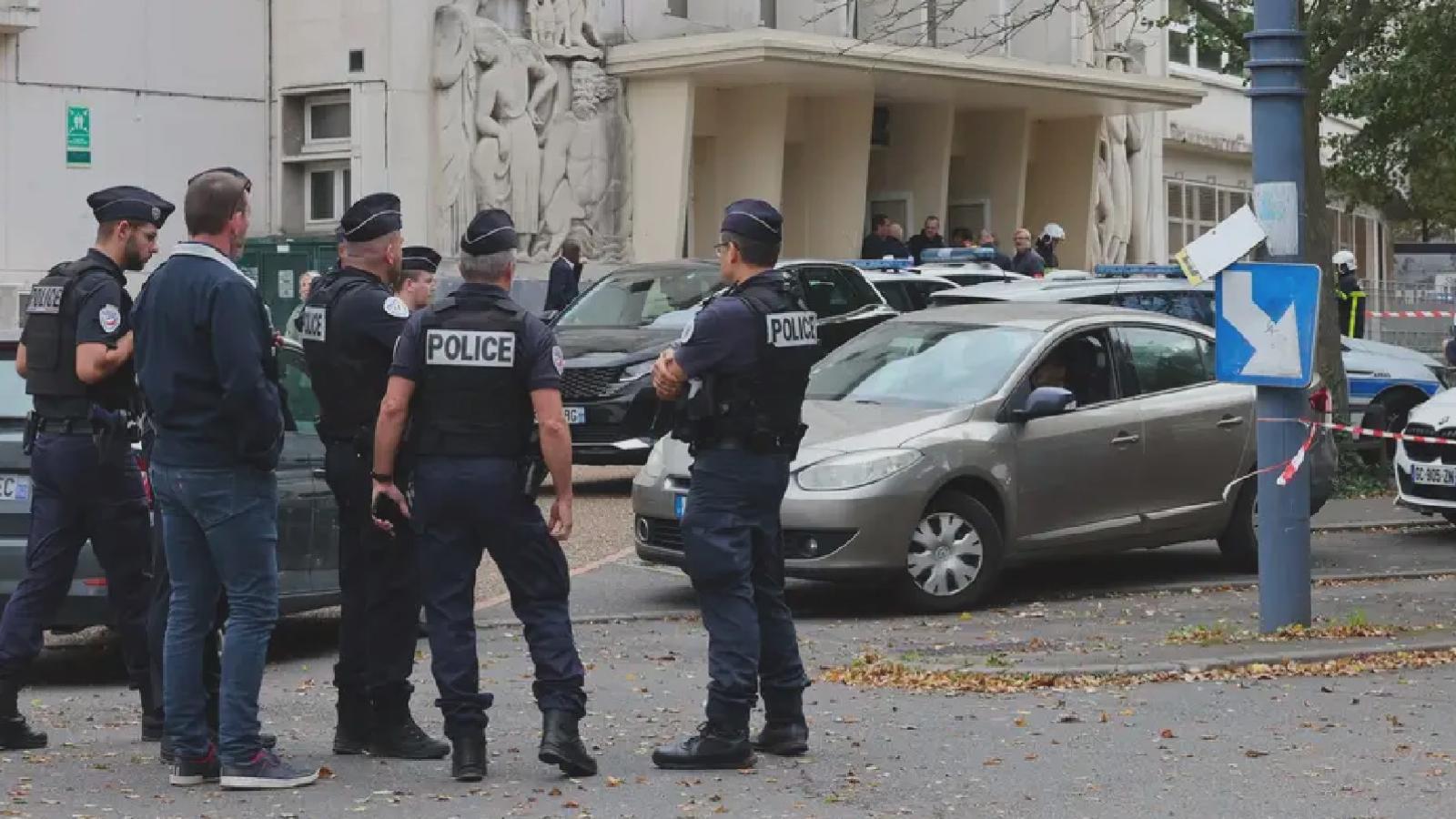 Fransa’da terörle mücadele için 7 bin asker görevlendirildi