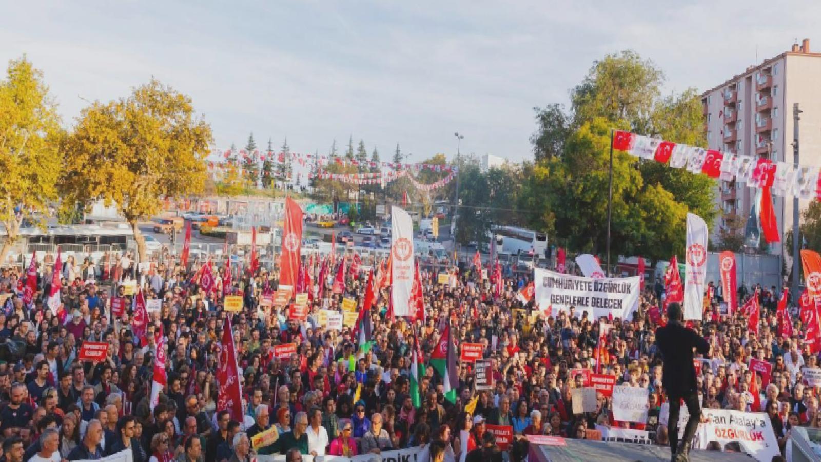 TİP’ten, İkinci Yüzyılda Cumhuriyete Özgürlük mitingi | Erkan Baş: Can’a söz veriyoruz, seni o zindandan alacağız yoldaş