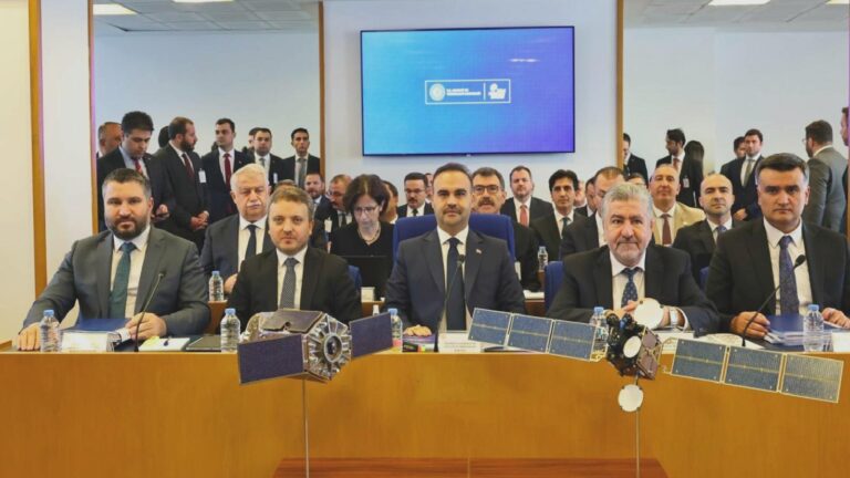 Bakan Kacır: Asansörler için Gençlik ve Spor Bakanlığı ile çalışma başlattık, KYK yurtları dahil dijital arşivimizdeki tüm bilgiler vatandaşa açık olacak