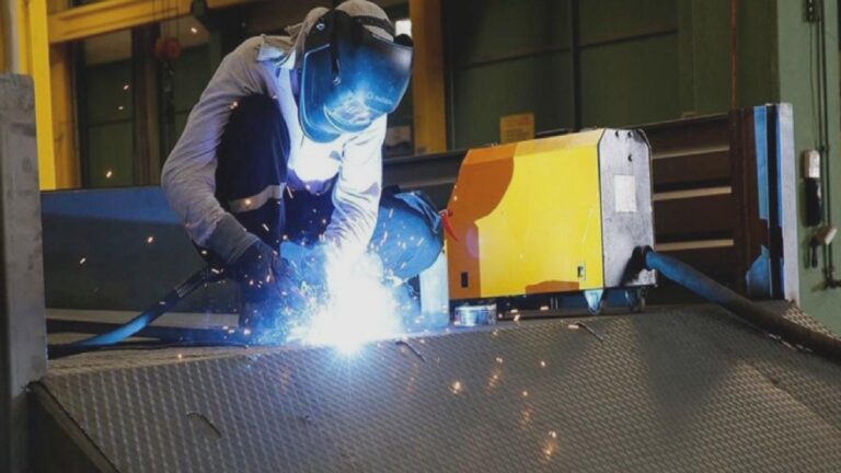 Metal sektöründeki toplu sözleşmede anlaşma sağlanamadı: İşveren yüzde 35 zam önerdi