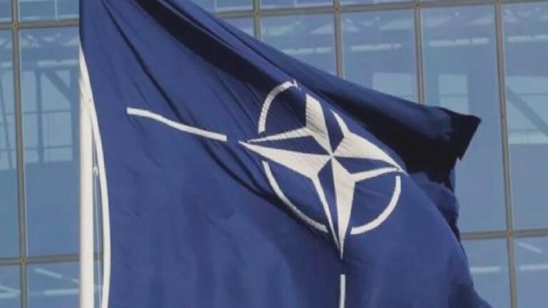 NATO, Kosova’daki askeri varlığını kalıcı olarak arttırmayı gözden geçirecek
