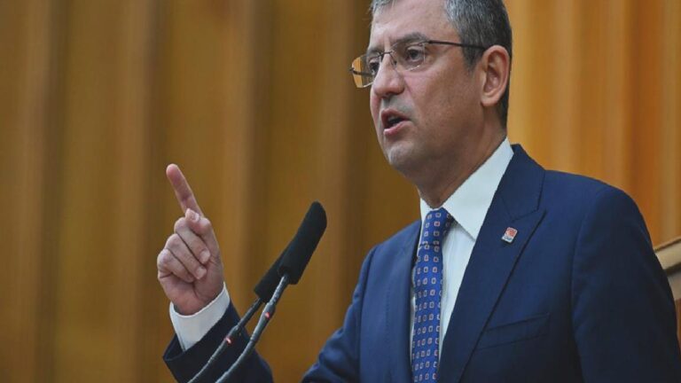 “600 gündür Gezi’nin suçsuzluğunu anlatıyoruz” diyen Özel: Adalet yerini bulana kadar savunmaya devam edeceğiz