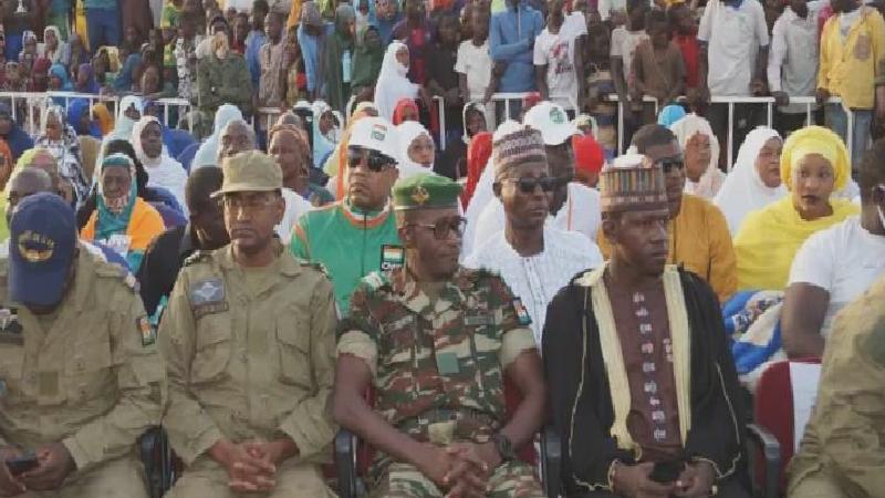 Fransız askerleri Nijer’den ayrıldı