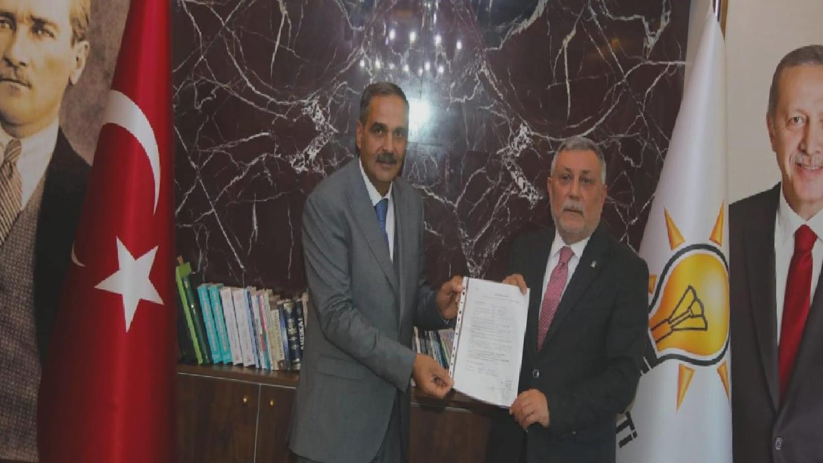 4 parti değiştiren Musa Orhan’ın son durağı yeniden AKP oldu