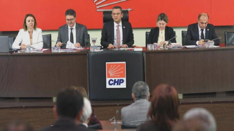 CHP’de aday mesaisi: 4 büyükşehir adayı açıklanabilir, İzmir’de bayan aday olasılığı güçleniyor