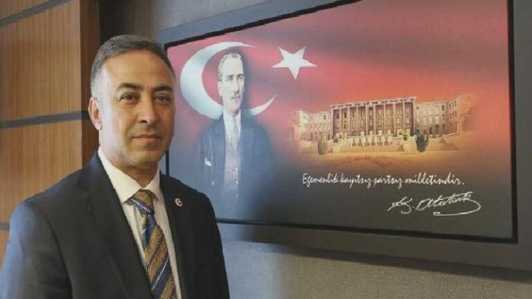 CHP’li Tahtasız: AKP’li 5 belediye, TOKİ’ye 81 milyonluk borç taktı