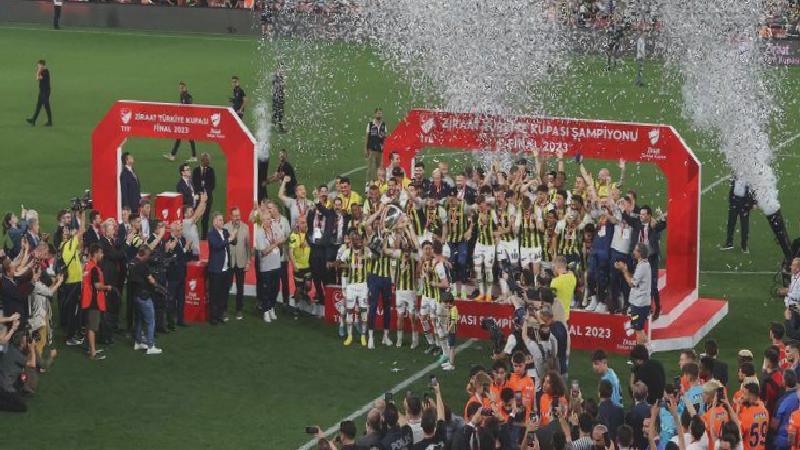 Fenerbahçe, 2014’ten bu yana süren kupa hasretini 2023’te sonlandırdı
