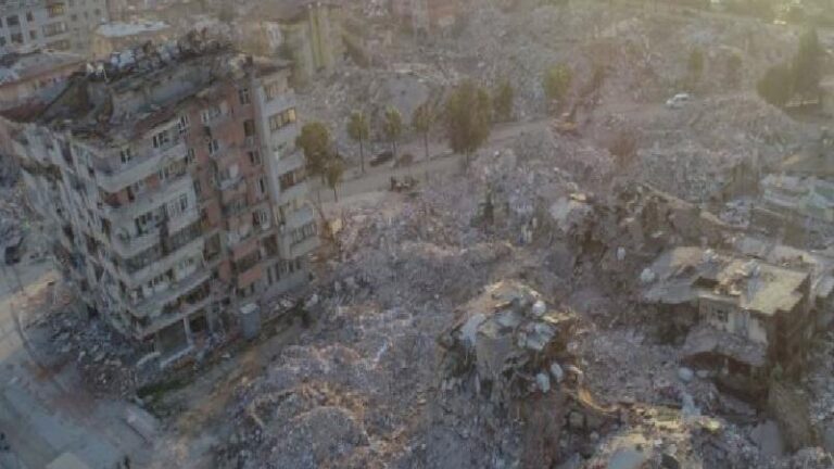 Kahramanmaraş depremlerinde City Blokları’nda 97 kişi ölmüştü; “Reis’in dava adamıyım” diyen AKP’li müteahhit serbest bırakılmış!