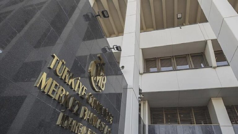 TCMB toplam rezervleri 13 hafta sonra ilk defa düştü