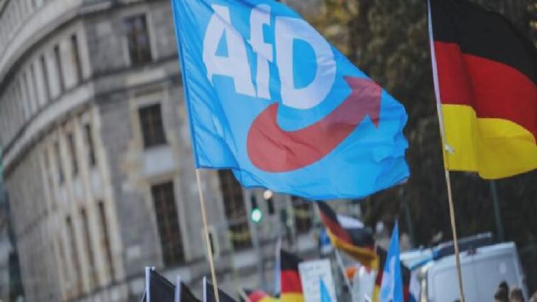 Almanya’daki Türkler deport edilmekten korkuyor