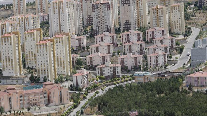 Asgari ücretliye ev hayal oldu: 17 yıl bütün ücretiyle ödeme yapması gerekiyor