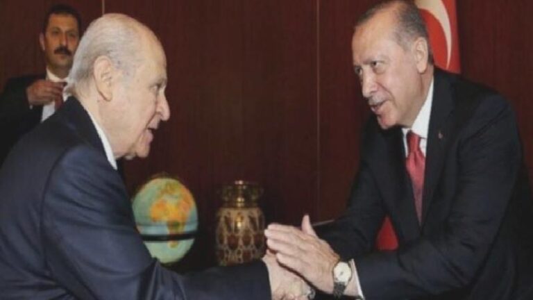 Fehmi Koru: MHP eliyle yürütülen Türkiye Yüzyılı projesine muhalefet kayıtsız görünmüyor mu? Yoksa farkında mı değil?