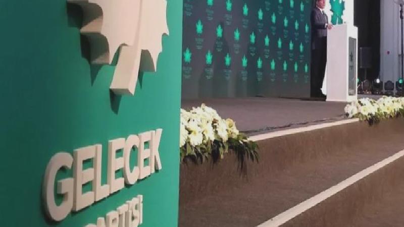 Gelecek Partisi’nde toplu istifa: MHP’ye katıldılar