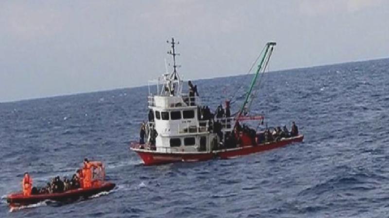 Akdeniz’de göçmenleri taşıyan tekne alabora oldu; biri çocuk 8 kişi hayatını kaybetti