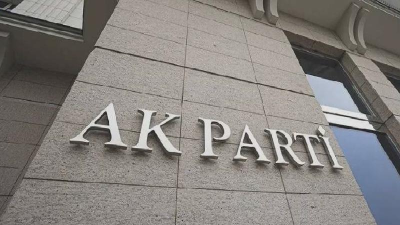 AKP’den vekillere sosyal medya uyarısı: Her adımınız takip ediliyor, titiz olun