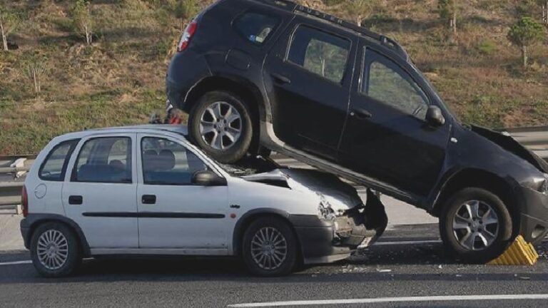 Bayram tatilinin ilk 3 gününde yaşanan trafik kazalarında 19 kişi hayatını kaybetti!