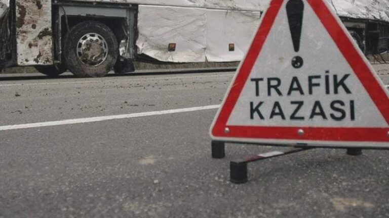 Bayram tatilinin ilk 4 gününde 2 bin 453 trafik kazası yaşandı, 26 kişi hayatını kaybetti!