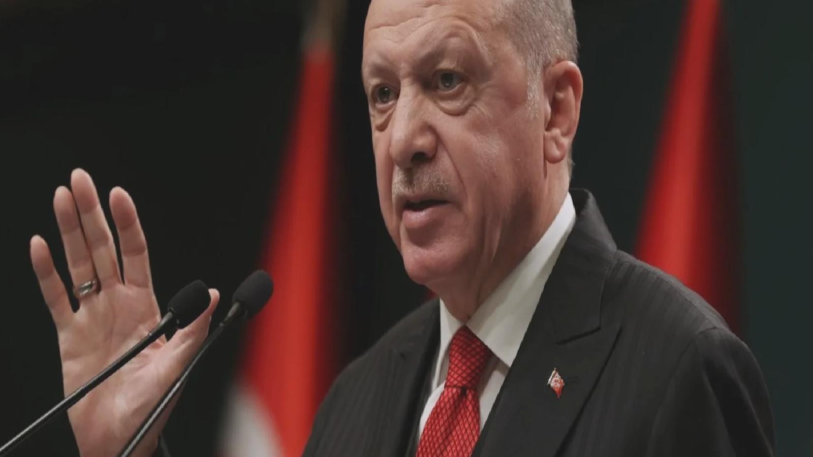 Fehmi Koru: AK Parti’ye yakın yazarlar “Bayrak değişimi yaşanacak” diyorlar; ben “Olmaz öyle şey” diyorum…