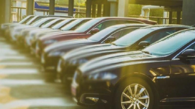 Kamuda otomobil tasarrufu tutmadı: Son 27 ayın harcaması 13 yılın yarısını yakaladı