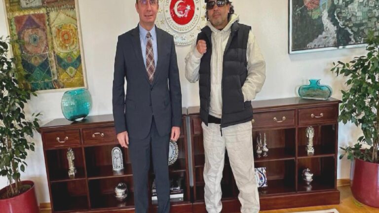Killa Hakan’dan Berlin Başkonsolosluğu’na ziyaret