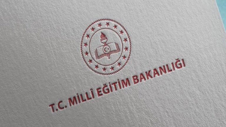 Kulis: MEB yeni bir müfredat açıklayacak, onay çıkmadan ders kitapları için çalışmalar da tamamlandı