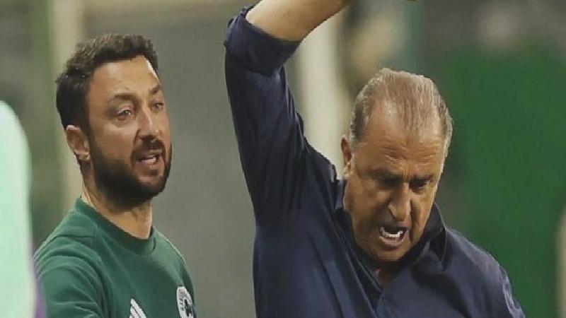 Panathinaikos yenildi, Fatih Terim yuhalandı