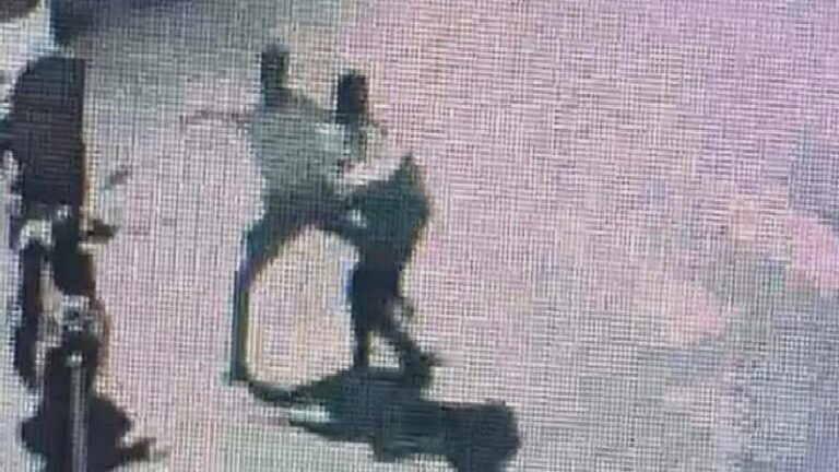 Balıkesir’de motorlu kuryenin cinayeti kameralara böyle yansıdı!