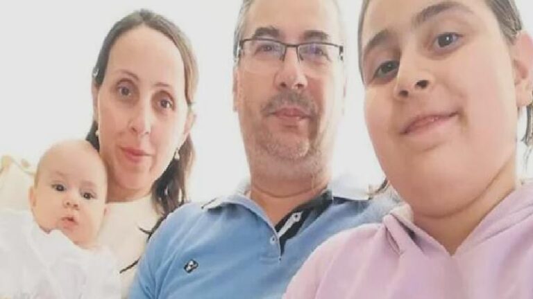 İkizi 11 yıl sonra doğdu!