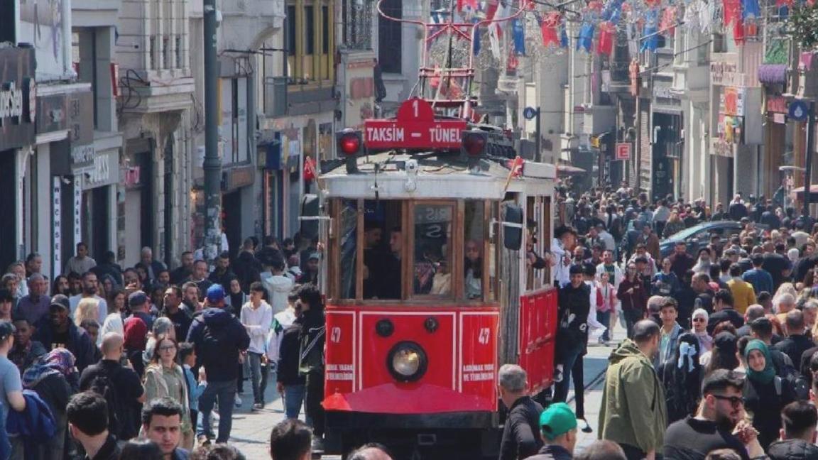 İPA raporu: İstanbulluların yarıdan fazlası geçinemiyor