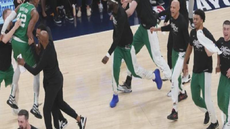 NBA’de ilk finalist Boston Celtics