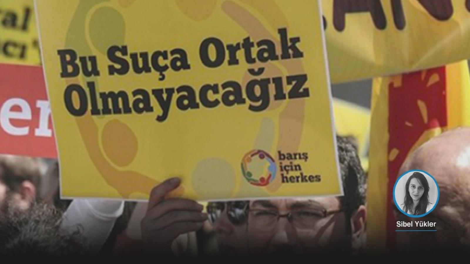 Barış Akademisyenleri’ne yapılanlara “hak ihlali” diyen AYM, bildiriyi paylaşan öğretmene cezayı yerinde buldu