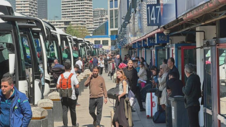 Emeklilere indirim karmaşası: Firmalar uygulamıyor, yolcular mağdur