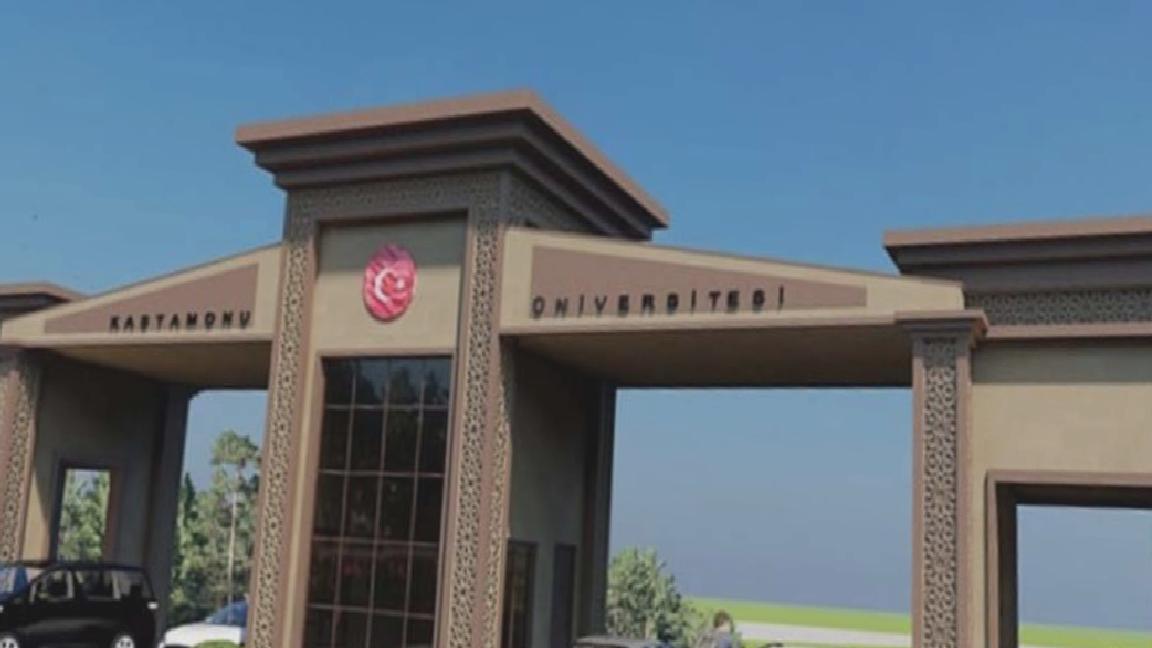 Kastamonu Üniversitesi rektörü 11 milyon TL’ye kapı yaptırıyor