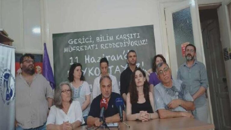 Müfredatı Geri Çekin Platformu: Gerici müfredatı reddediyoruz, çocuklarımızı 11 Haziran’da okula göndermeyeceğiz