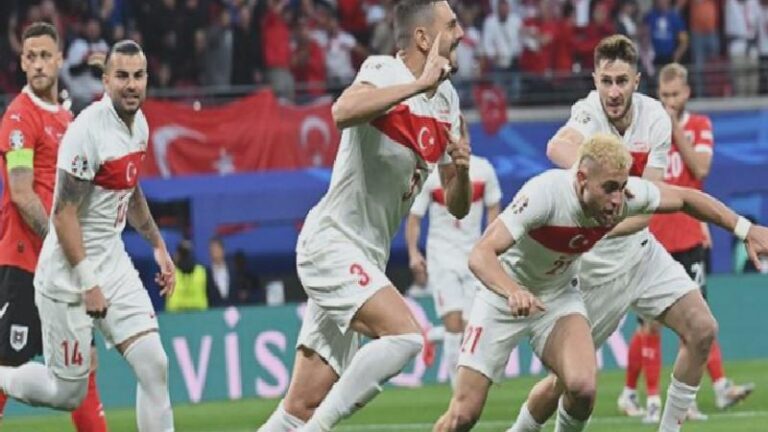 Beşiktaş’tan Merih Demiral hamlesi