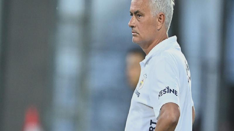 Fenerbahçe, Lugano maçı kadrosunu UEFA’ya bildirdi